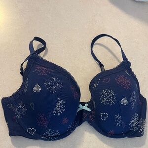 Victoria's Secret bra Christmas pattern